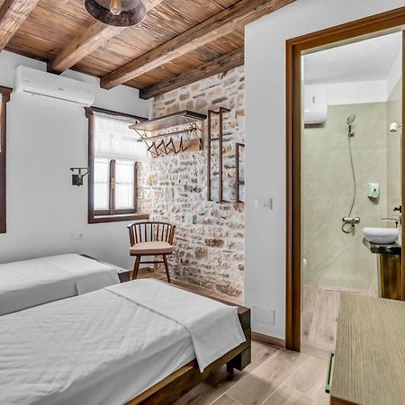 Hotel Bohem Berat Exterior foto