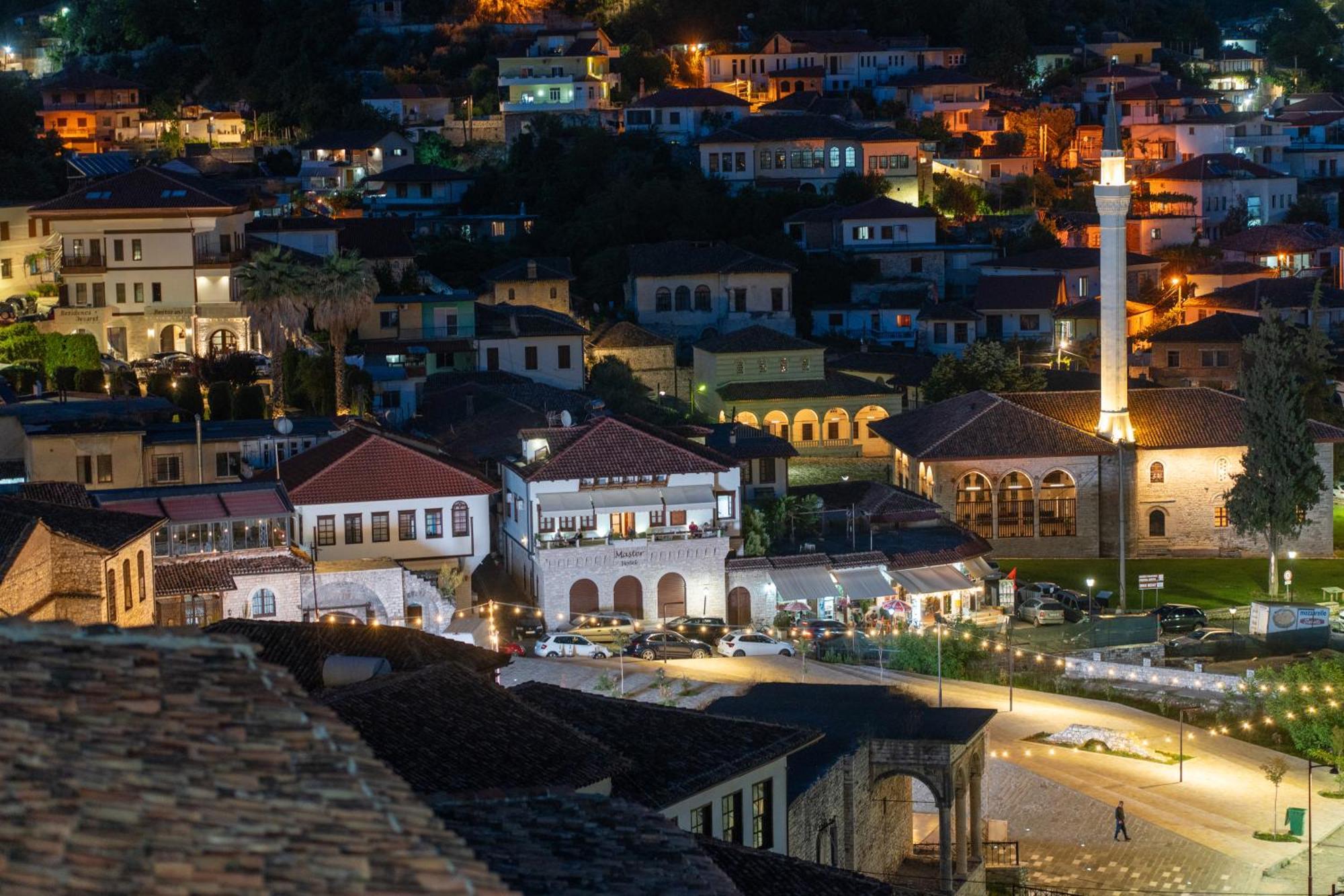 Hotel Bohem Berat Exterior foto